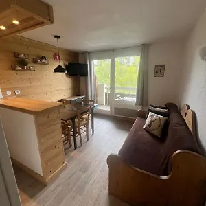  Appartement Pied Des Pistes-alpe D'huez-les Bergers-1 Chambre-5 Personnes
